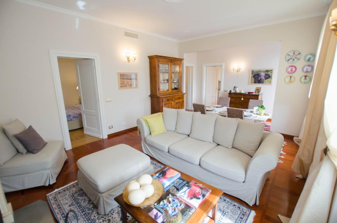 Villa Chiara B&B Biandronno Dış mekan fotoğraf