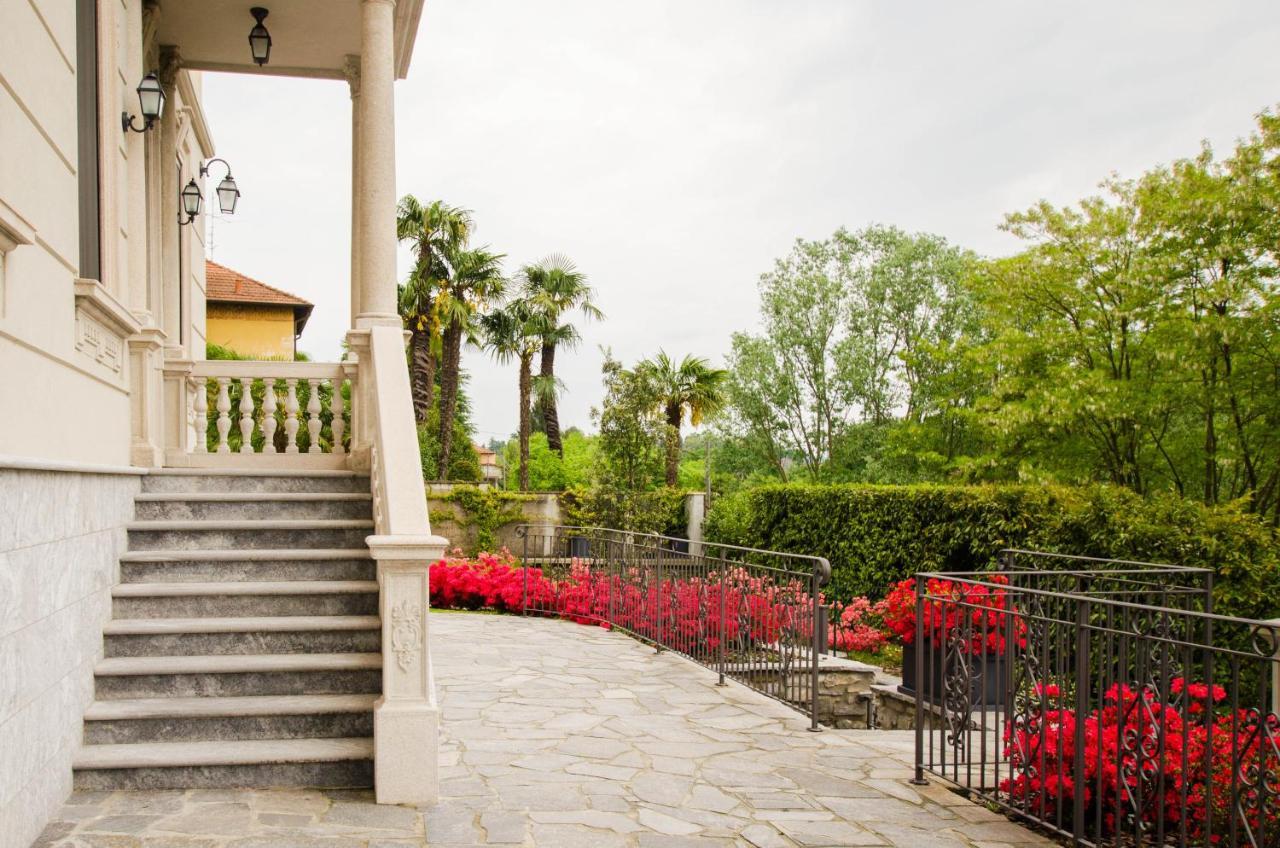 Villa Chiara B&B Biandronno Dış mekan fotoğraf